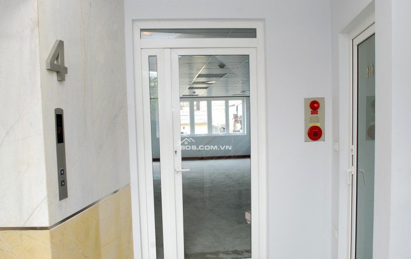 Chính chủ cho thuê văn phòng phố Lê Thánh Tông, phường Cửa Nam, Hà Nội